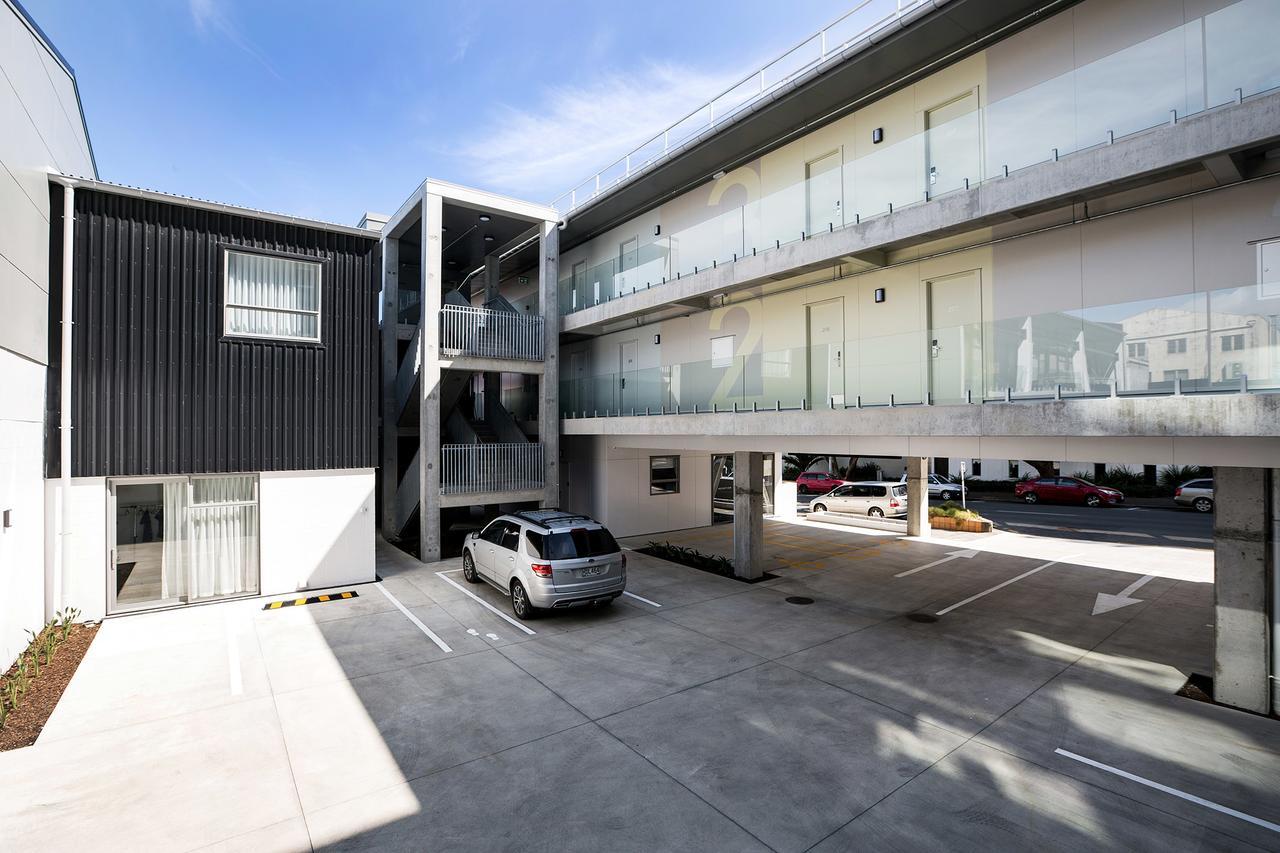 The Metrotel New Plymouth Exterior photo